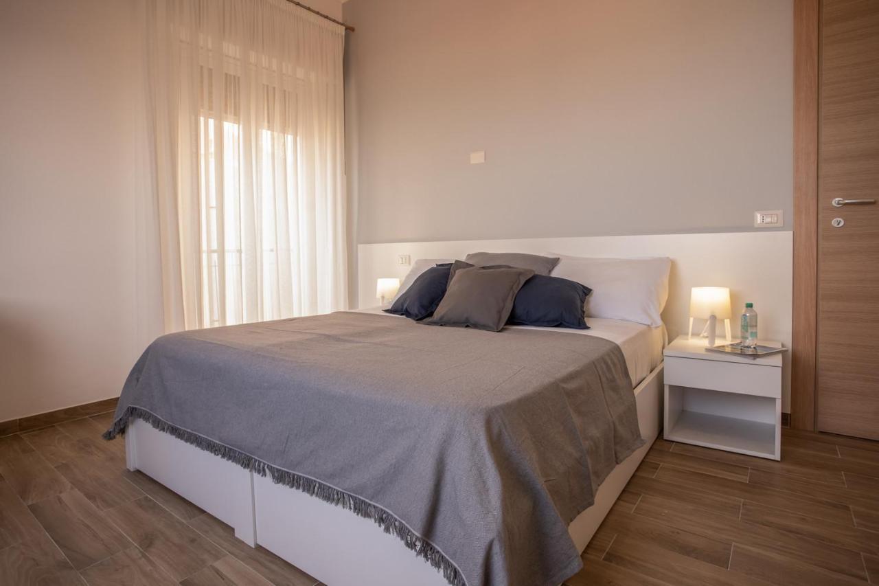 Seaview Rooms In The Center By Wonderful Italy Cefalu Bagian luar foto